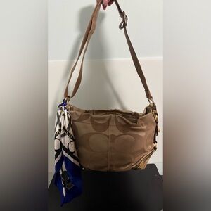 Coach Monogram 2008 Brown and Gold Bag shoulder bag! Gorgeous Accents. 💕